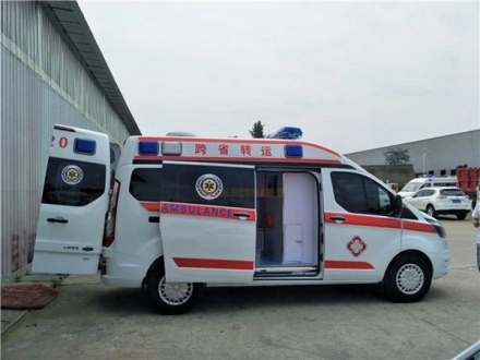 救护车