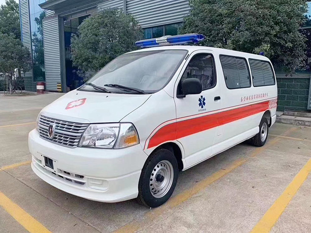 金杯新快运救护车2